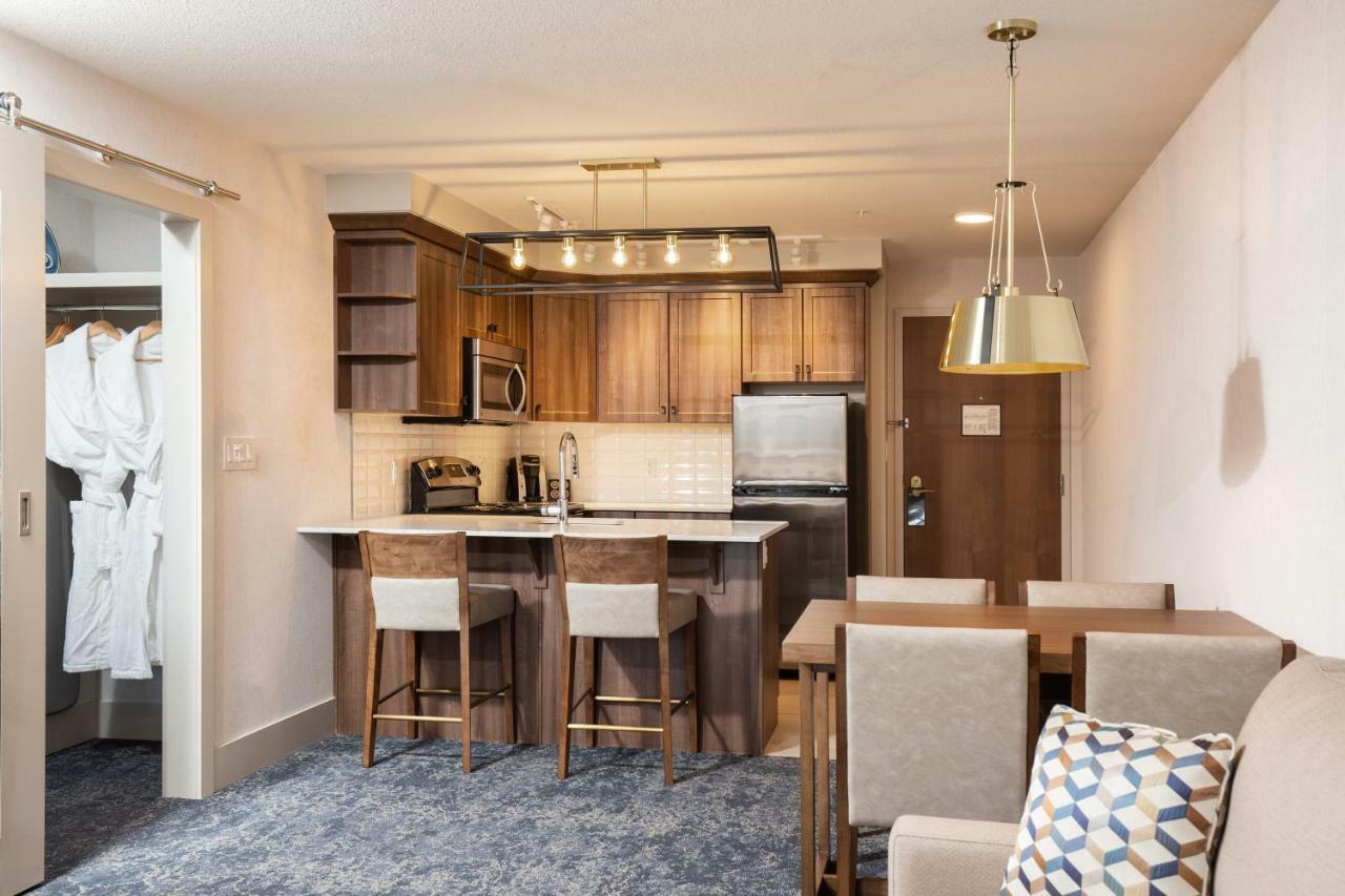 Pomeroy Hotel Fort Mcmurray Zewnętrze zdjęcie