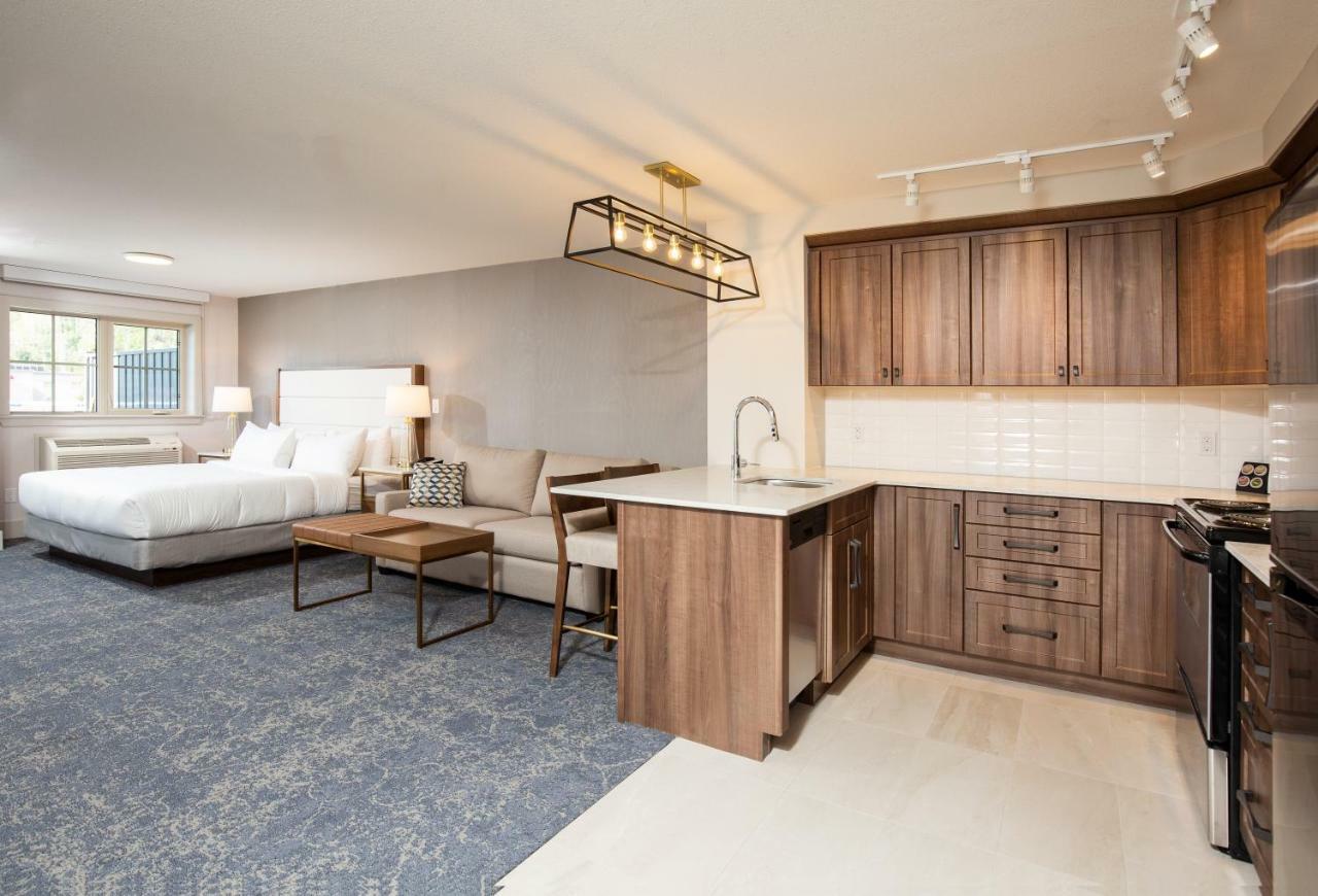 Pomeroy Hotel Fort Mcmurray Zewnętrze zdjęcie